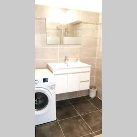 דירה Appart. 3 Chambres Avec Vue Sur Les Champs. פורטו-וישיו